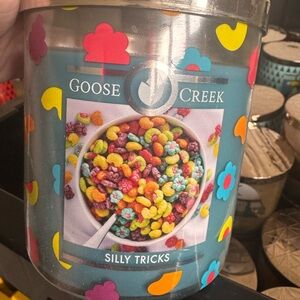 Goose Creek Silly Tricks Scented Candle - Multicolor